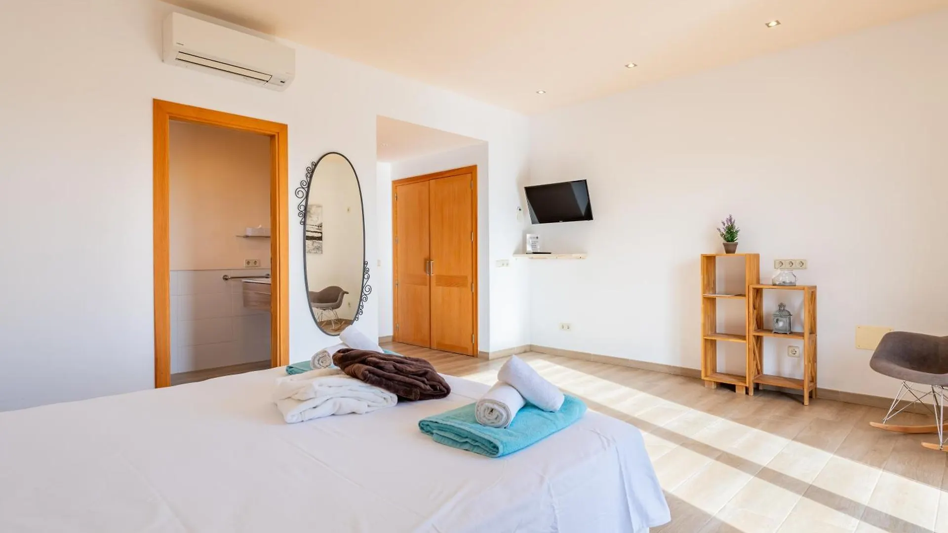 Son Sampoli Suites Adults Only By Mhr Llucmajor  Spain